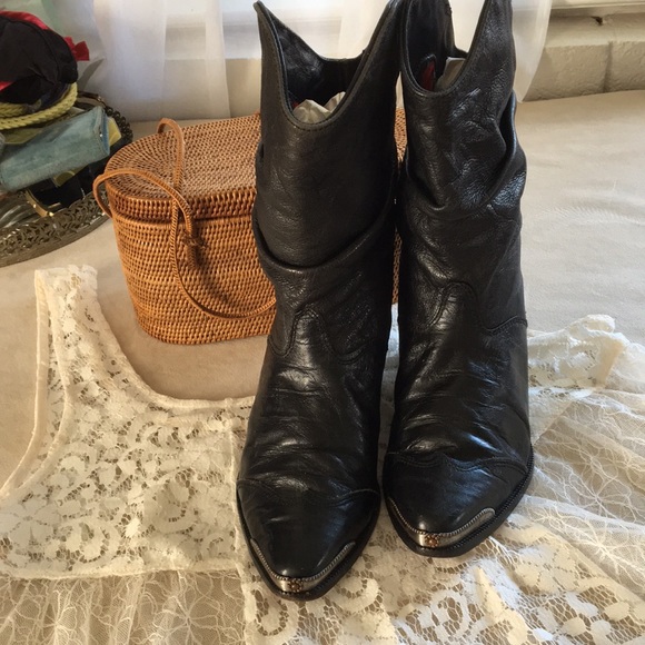 Vintage leather Zodiac ankle boots with silver. - Picture 2 of 8